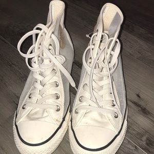 White converse